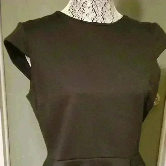 WD.NY black Peplum top sz medium - Picture 4 of 4